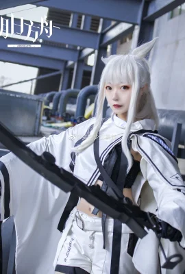 Arknights Platinum@Glutty Girl Mu Qing (9 ภาพ)