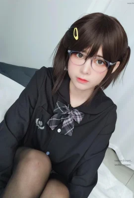 อายซอสปีศาจ w (8 ภาพ)