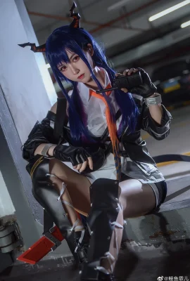 Arknights Chen@Eel Fei'er (9 ภาพ)