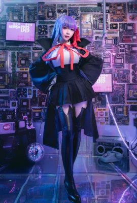สูญหาย Humanoid QUQ BB (28 ภาพ)