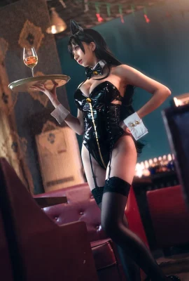 Lost Humanoid QUQ Atago ดื่ม Bunny Girl (14 ภาพ)