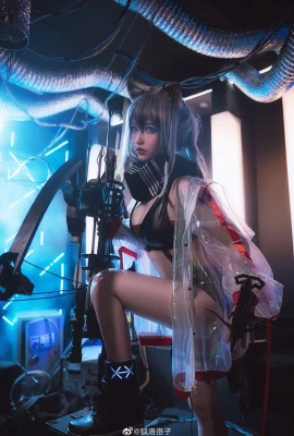 Arknights Black (Essence 2) @ 胡洛洛子 (10 ภาพ)