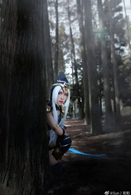 League of Legends นักกีฬาน้ำแข็ง Ashe @Sun丿阳阳 (9 ภาพ)