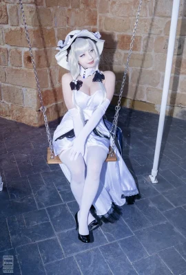 Mikomi Hokina – โด่งดัง (Azur Lane)