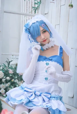 Re: ชีวิตในโลกที่แตกต่าง จาก Zero Rem@_美子_ (9 ภาพ)