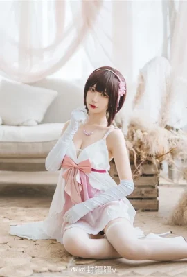 วิธีการพัฒนาคอสเพลย์ของนางเอกคอสเพลย์ Kato Megumi (10 ภาพ)