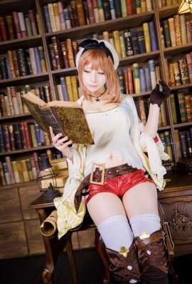 (35 รูปคอสเพลย์) ลิซ่า