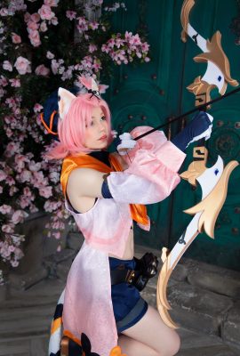 Caticornplay – ไดโอน่า