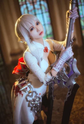 Death Alice Snow White cn: ปลาไหล Feier (9 ภาพ)