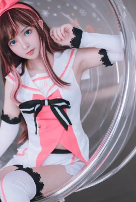 Kizuna Ai @yanzi ทำลายไม่ได้ (9 ภาพ)