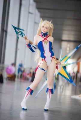 FGO Bradamante@Well Moon Moon Chirp (นิทรรศการการ์ตูน Hatsumonogatari) (9 ภาพ)