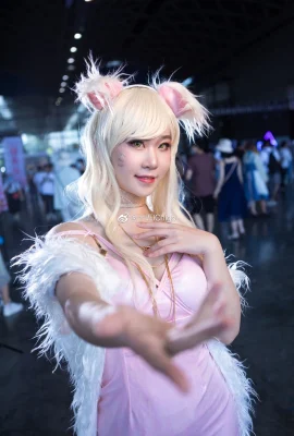 League of Legends Ahri @十五iChigo (2020月 เทศกาลฤดูร้อนที่ชั่วร้าย) (9 ภาพ)