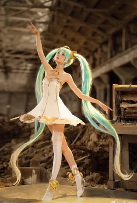 Hatsune Miku Miku Symphony5th Symphony @ 小丝SeeU (9 ภาพ)