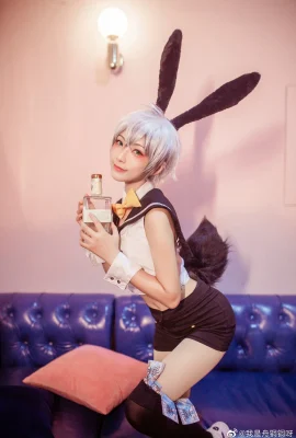 Arknights Mephistopheles แฟนกระต่ายสาว @我是 Zhoutongtongya (10 ภาพ)