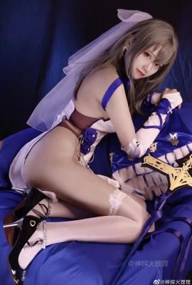 (นักสืบ Firebird) Azur Lane Louis IX แต่งตัวเป็น “พาลาดินในชุดที่งดงาม”