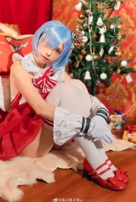 Re: ชีวิตในโลกที่แตกต่างจาก Zero Rem Christmas@RabbitRabbitRabbitw: (8 ภาพ)