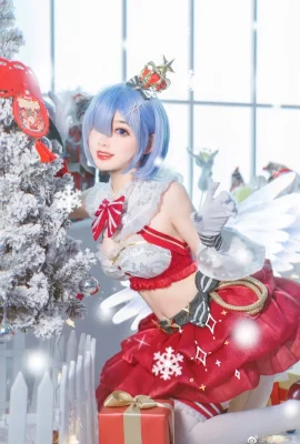 Re:Zero การเริ่มต้นชีวิตในอีกโลกหนึ่ง Rem Christmas@Bujima Asami(9 ภาพ)