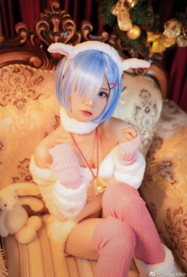 Re: ชีวิตในโลกที่แตกต่างจาก Zero Rem Christmas @林粿_ririko (8 ภาพ)