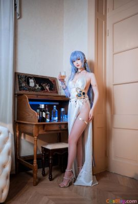 ริโอโกะ เรียวโกะ – เฮล์ม (NIKKE)