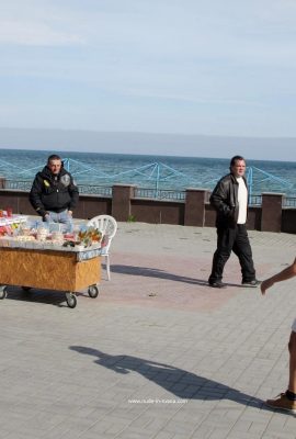 NudeInRussia Nasiba Maximilian Voloshin's Square ใน Koktebel (205 ภาพถ่าย)