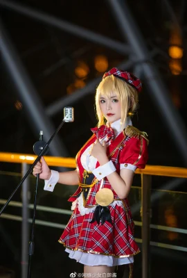 Fate/Grand Order Nero Claudius แฟนแต่งกายร้องเพลง @Internet Addiction Girl Bailangjiang (9 ภาพ)