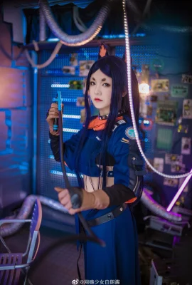 Arknights Dubin@Internet Addicted Girl Bai Langjiang (9 ภาพ)