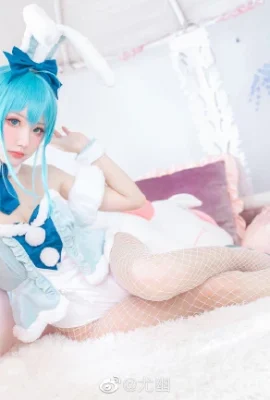 Hatsune Miku White Rabbit Figure.Ver @Youyou(9 ภาพ)