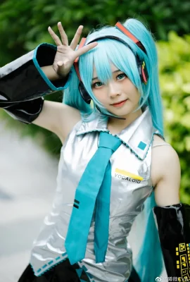 Hatsune Miku@西伟CVA (Guangzhou Liying Animation Carnival) (9 ภาพ)