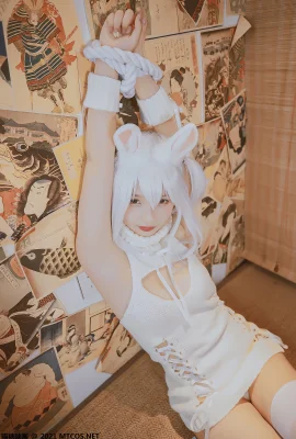 สาวสวยหูกระต่ายขาวโชว์หุ่นเป๊ะหน้าอกใหญ่ในเสื้อสเวตเตอร์เปิดอกสุดเซ็กซี่บนเตียงในห้องส่วนตัว (10 ภาพ)