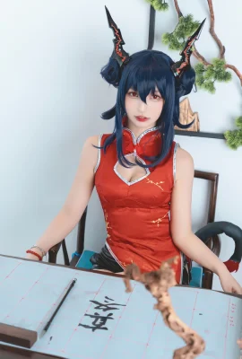 มุมมองเต็มรูปแบบของ cheongsam สีแดงของ “Arknights-Chen” ของ Mafuyu Kamikazaka (73 ภาพถ่าย)