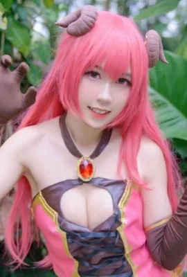 超异域公主连结☆Re：Dive 支仓伊绪 @流年不停_w (9 photos)