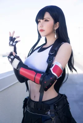 ティファ?ロックハート (FF7) Hana Bunny (10 photos)