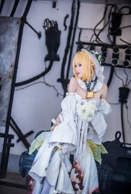 (ย้อนกลับ Ginni) Nero Claudius Flower Wedding cos
