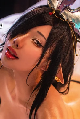 Amaneha HaneAme Black Beast?หญิงผู้สูงศักดิ์ถูกย้อมใน Hakuho?Olga คอสเพลย์