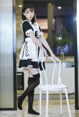 ขาสวยอย่างใกล้ชิดของ Xu Lan ใน “Pure Maid” ของ LAN ยิ่งดูยิ่งร้อนแรง (40 ภาพ)