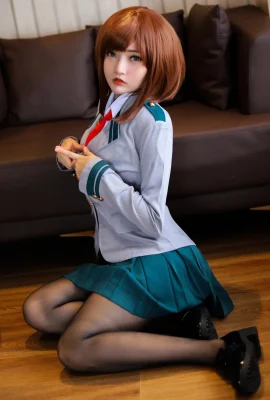 คอสเพลย์มันฝรั่งก็อดซิลล่า Uraraka Ochako Uraraka