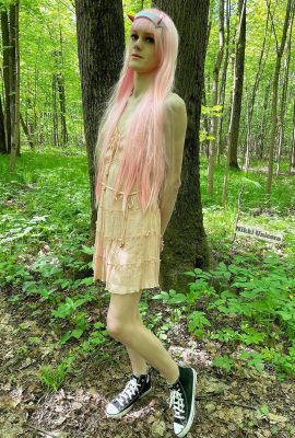 ยูนิคอร์นสีชมพูน่ารัก – Zero Two