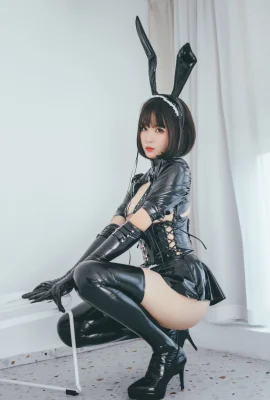 Xansoon Xuan Xiao น้องสาวอาวุโส – แม่บ้านสาวกระต่าย Rabbit Girl Maid (52 ภาพถ่าย)