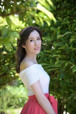 (จูเลีย) ความเย้ายวนใจของสาววัยใสสุดสวยหุ่นดียังมาแรง (20 ภาพ)