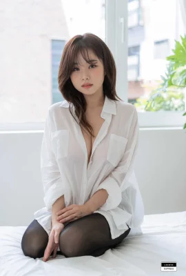 (ร่าเริง) บังเอิญเผยหน้าอกขาวเนียนและเปลี่ยนขนาด (44 ภาพ)