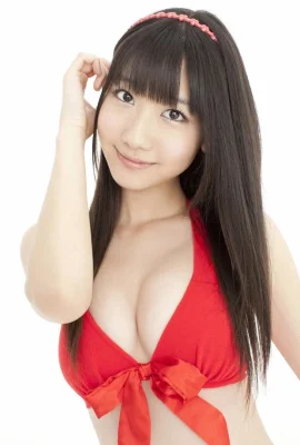 น่ารัก MM Yuki Kashiwagi บิกินี่เซ็กซี่สีแดง (16 ภาพถ่าย)