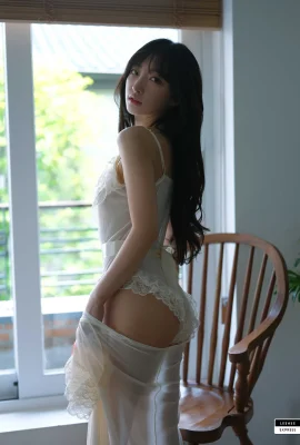 (ฮานาริ) ด้วยรูปลักษณ์ที่น่าทึ่งและ “อารมณ์สด” เธออวดหุ่นสวยของเธอ (43 ภาพ)