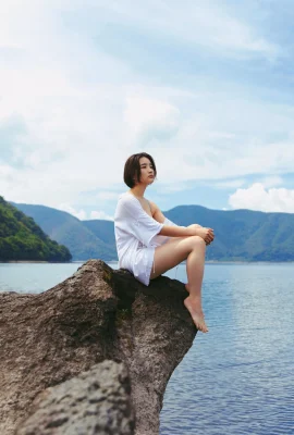 (อาเบะ บี) เผยหน้าอกสวย เซ็กซี่ มีเสน่ห์ได้ทุกวัน (9 ภาพ)