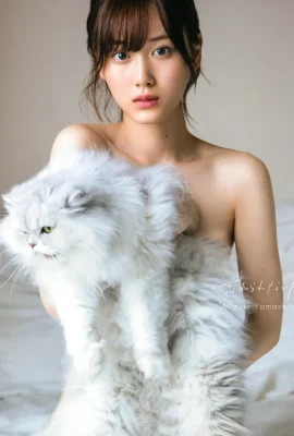 (Mizuki Yamashita) ผิวขาวราวหิมะทำให้ผู้คนหุนหันพลันแล่นและมีเสน่ห์ (33 ภาพ)