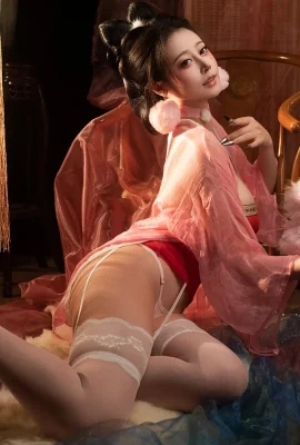 Mengmei Naixi Sauce Nice Fox สไตล์โบราณชุดรูปแบบเสื้อผ้า Tulle สีชมพูเซ็กซี่พร้อมถุงเท้าผ้าไหมแขวนสีขาวแสดงรูปเต็มรูปถ่ายการล่อลวง 108p