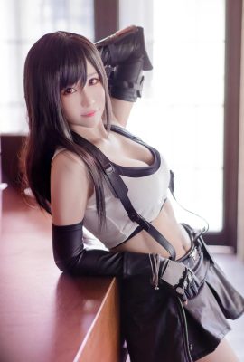 ชิรากะ ยานโกะ – Tifa Final Fantasy 7