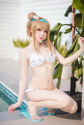 เบาะแสด้านหน้าของคาร์บอนแกว่ง -สาว (46 ภาพ)