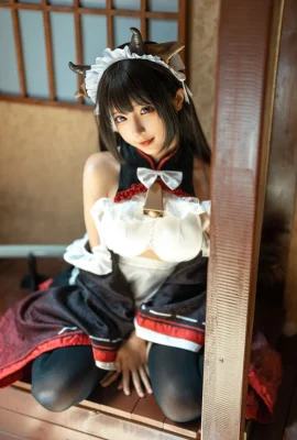 Momo โง่ (ภาพถ่าย 14 รูป)