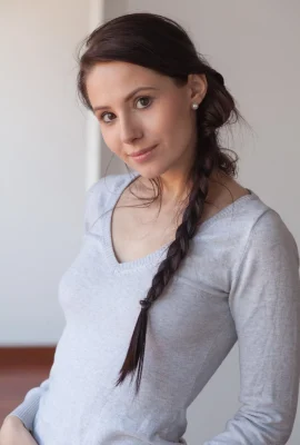 Vanessa Angel – Anterio (120 รูป)