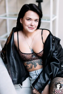 [สาวฆ่าตัวตาย] 15 เม.ย. 2025 – Lilithqueen – Rock Chick [ 60p ]